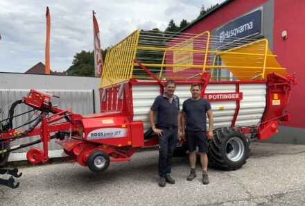 Maschinenübergabe – Pöttinger Ladewagen